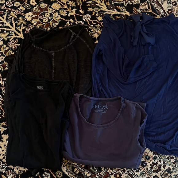 SMALL (x4) dELiA*s and More Black and Navy Tops - Picture 1 of 13